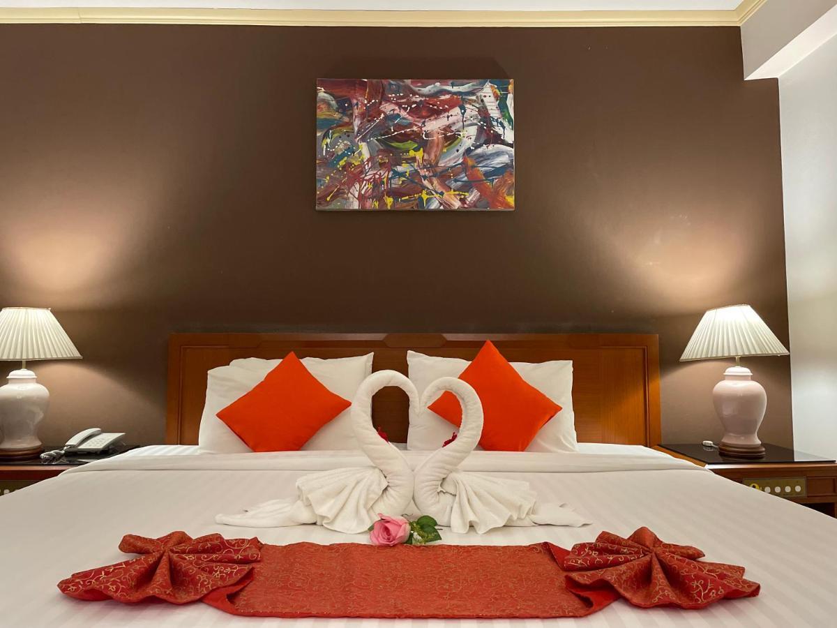 Hotel Songphanburi Suphan Buri